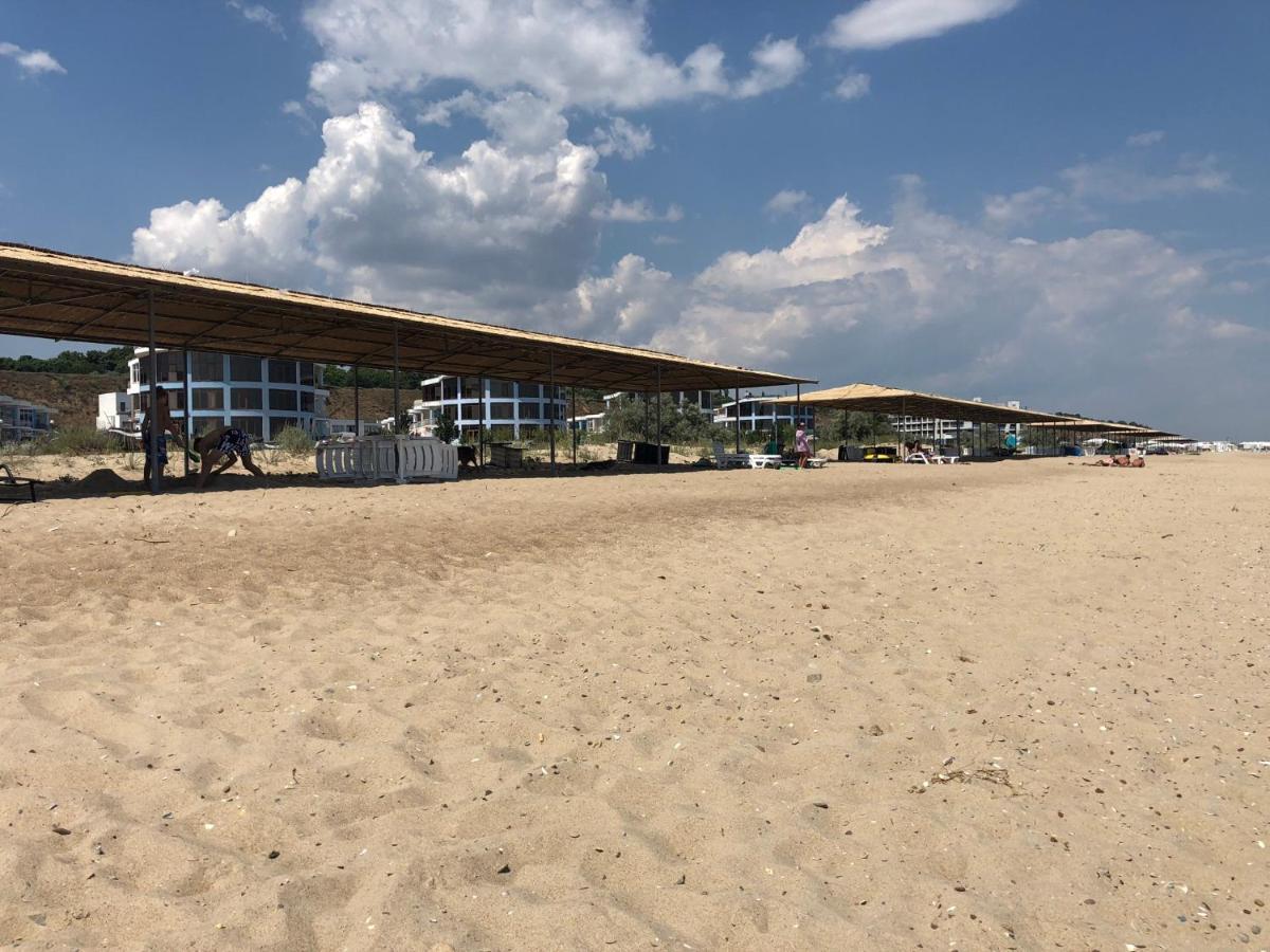 Апартаменты Золотой Бугаз Karolino-Buhaz Exterior photo