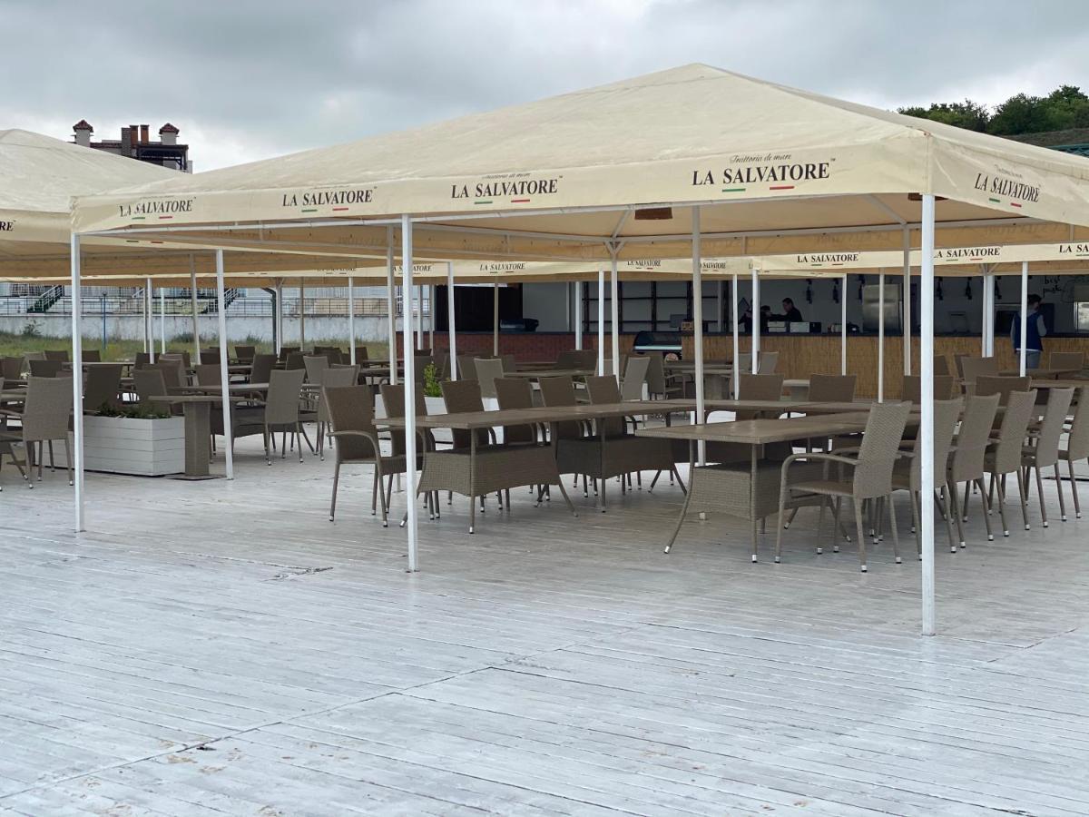 Апартаменты Золотой Бугаз Karolino-Buhaz Exterior photo
